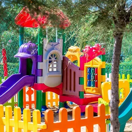 아파트 Aqua Family - Con Spiaggia, Piscina, Parcheggio E Bici Incluse