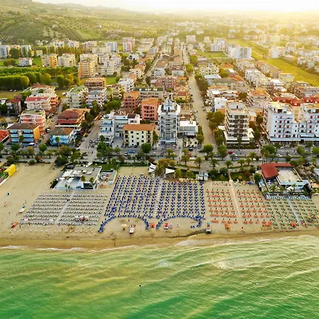 Appartement Aqua Family - Con Spiaggia, Piscina, Parcheggio E Bici Incluse Alba Adriatica