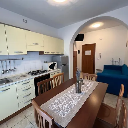 Aqua Family - Con Spiaggia, Piscina, Parcheggio E Bici Incluse Apartment *