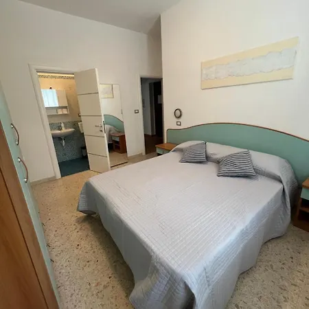 Aqua Family - Con Spiaggia, Piscina, Parcheggio E Bici Incluse Apartment Alba Adriatica