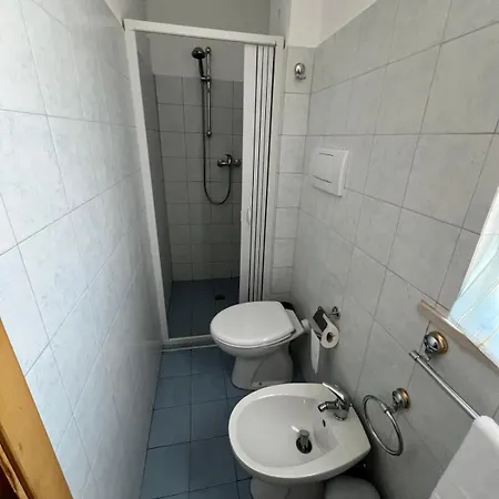 Aqua Family - Con Spiaggia, Piscina, Parcheggio E Bici Incluse Alba Adriatica