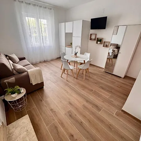 Apartment Aqua Family - Con Spiaggia, Piscina, Parcheggio E Bici Incluse *