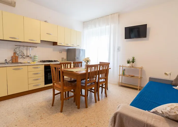 Apartment Aqua Family - Con Spiaggia, Piscina, Parcheggio E Bici Incluse Alba Adriatica