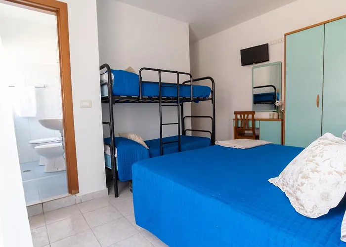 Aqua Family - Con Spiaggia, Piscina, Parcheggio E Bici Incluse Apartman Alba Adriatica