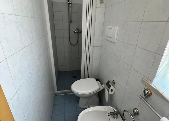 Aqua Family - Con Spiaggia, Piscina, Parcheggio E Bici Incluse Alba Adriatica